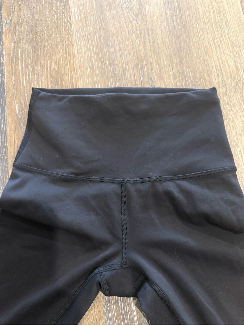 lululemon athletica Align Black High-Rise Leggings - Picture 4 of 9